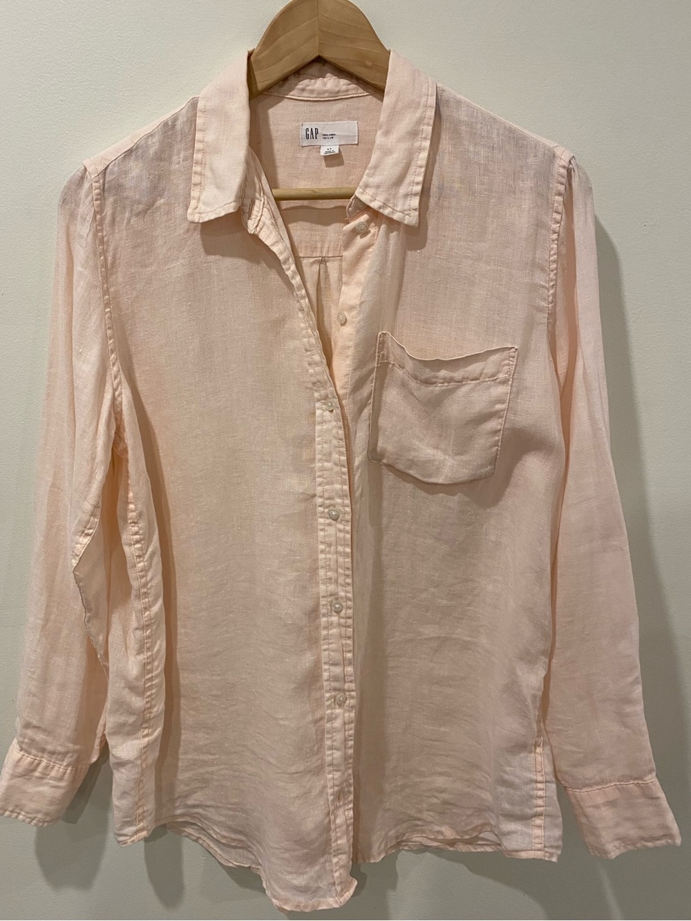 Gap 100% Linen button down shirt light pink size small